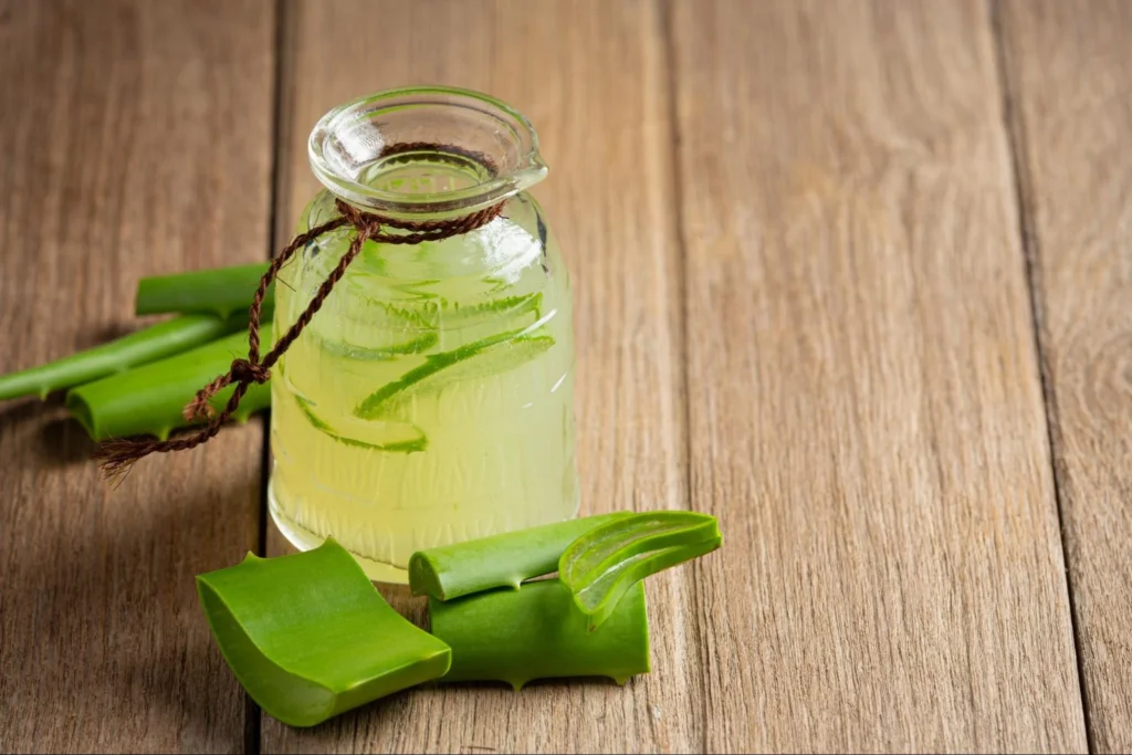 How to Apply Aloe Vera Gel on Face